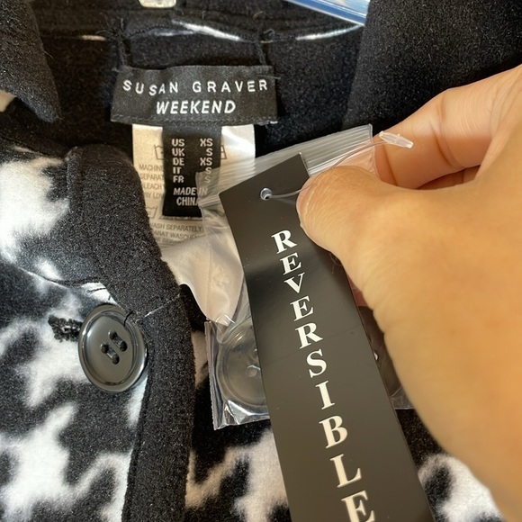 NWT. Susan Graver Weekend Houndstooth Reversible Sherpa Fleece Hooded Coat. XS - Picture 3 of 15